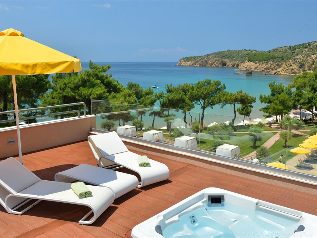 Royal Paradise Beach Resort & Spa 5-6
