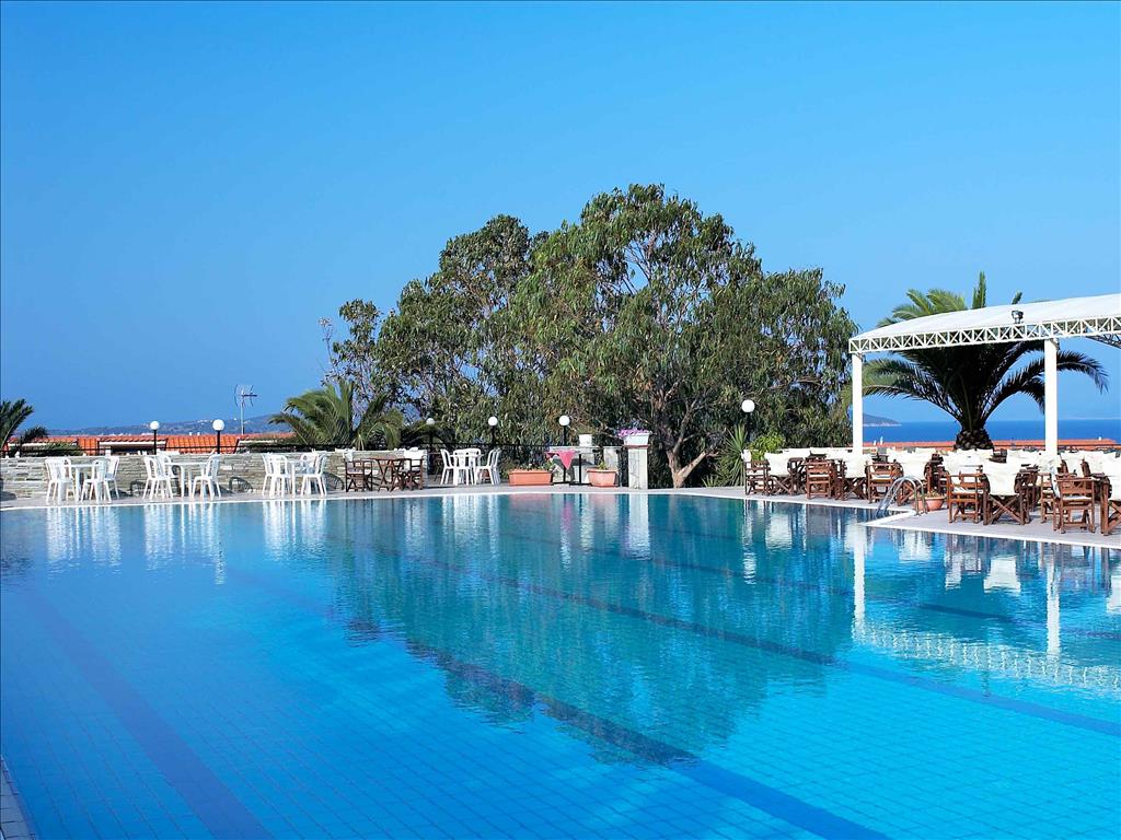 Aristoteles Holiday Resort & SPA-2