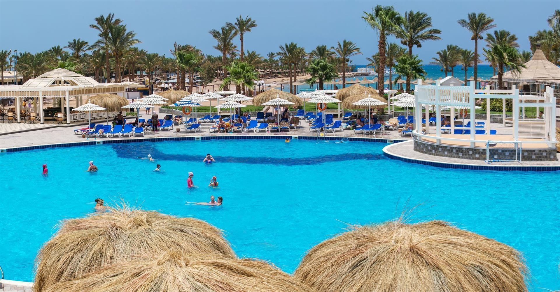 MIRAGE BAY RESORT & AQUAPARK (EX. LILLYLAND BEACH CLUB)